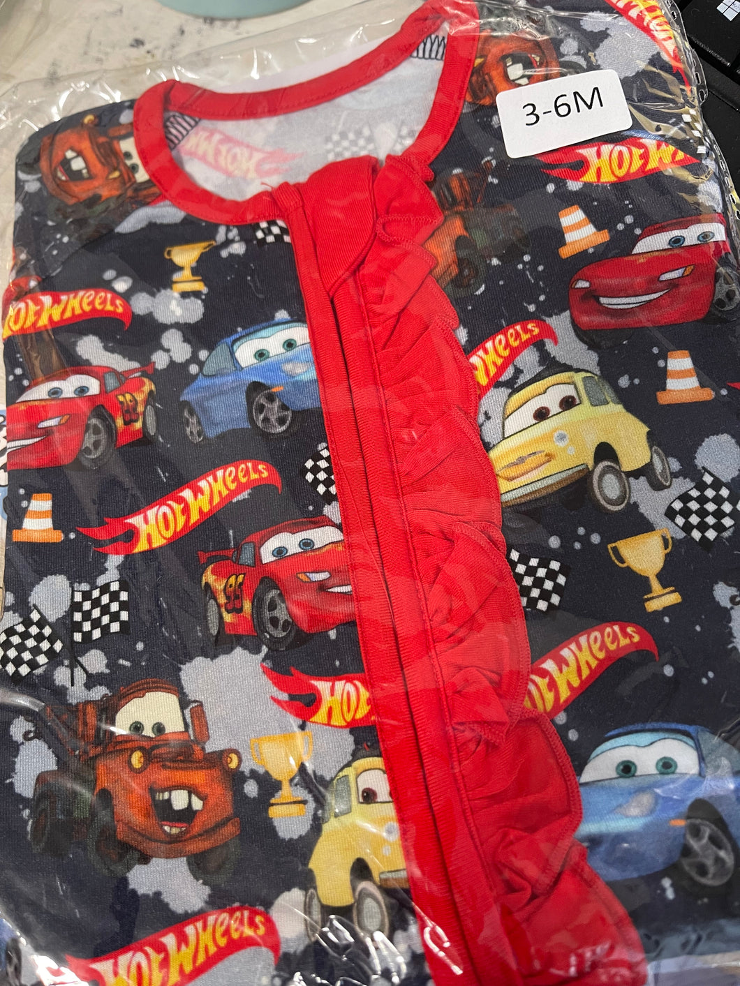 3/6m Lightening Fast Long Zippy with Ruffles